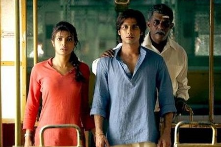 Kaminey Movie Watch Online