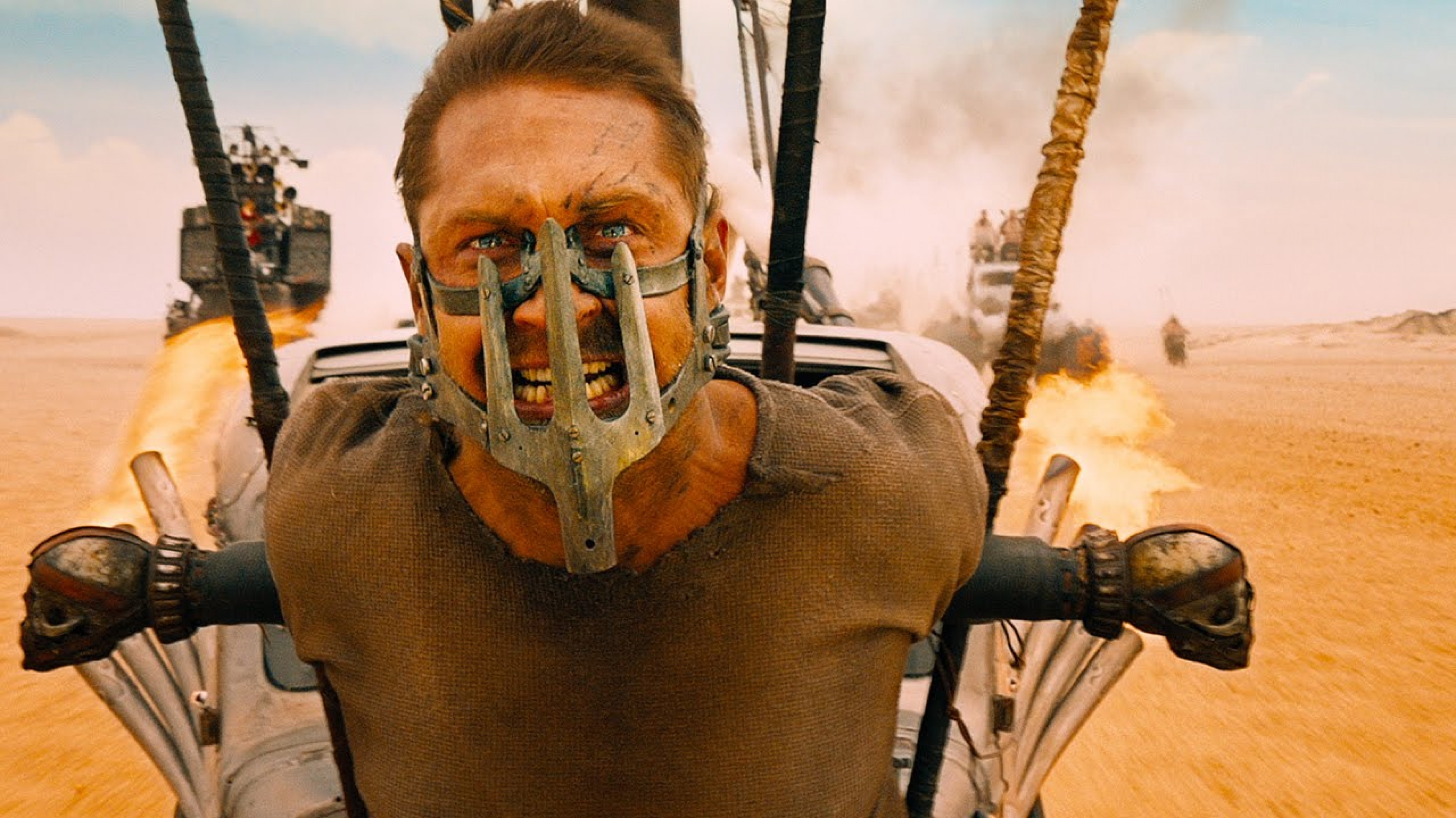 Movie mad. Mad Max Fury Road. Том Харди Мэд Макс. Mad Max Fury Road 2015. Том Харди Безумный Макс.