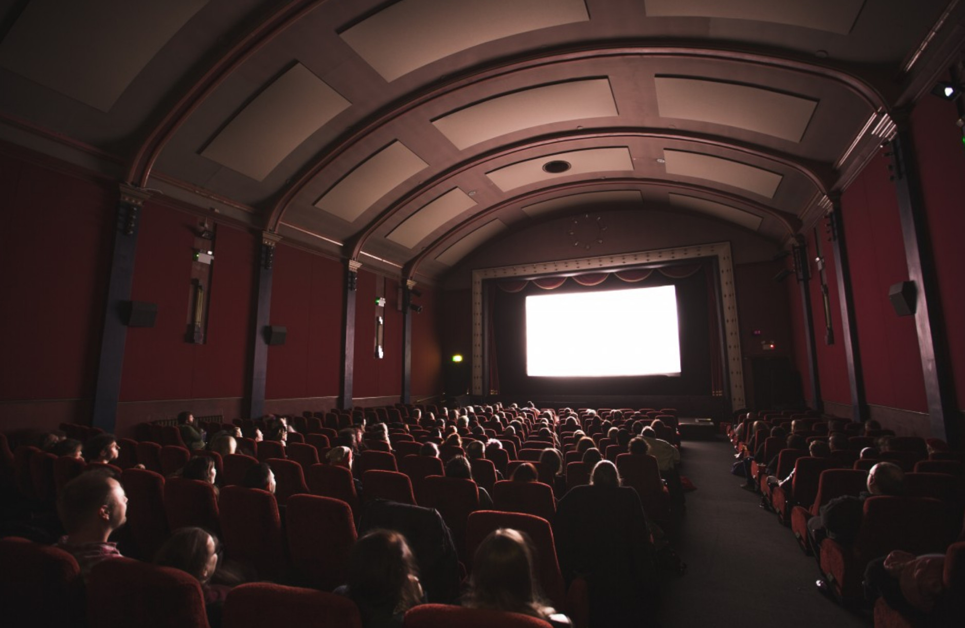 В кинотеатрах Петербурга ужесточат коронавирусные ограничения