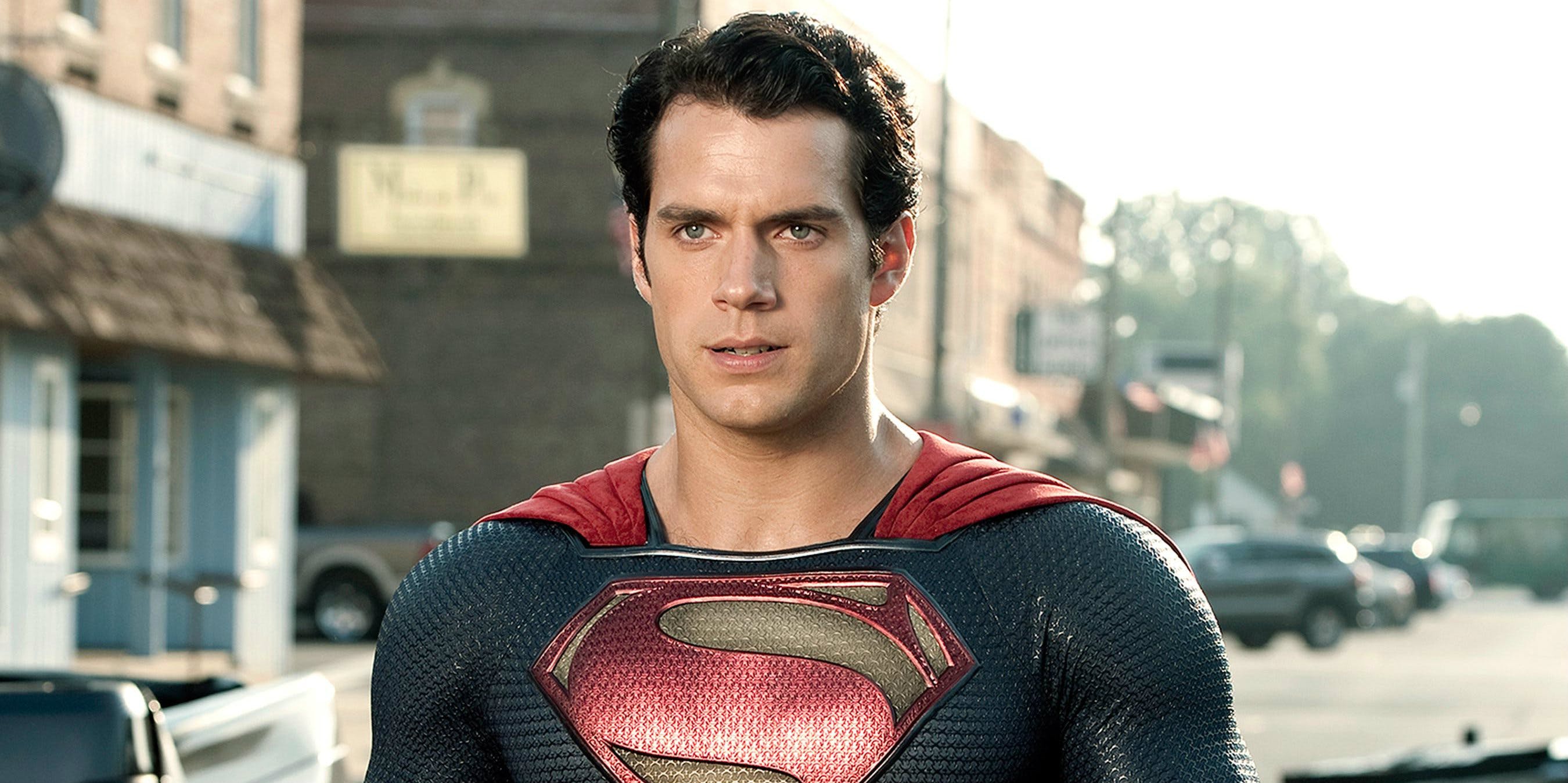 Генри Кавилл может вернуться к роли Супермена раньше ожидаемого