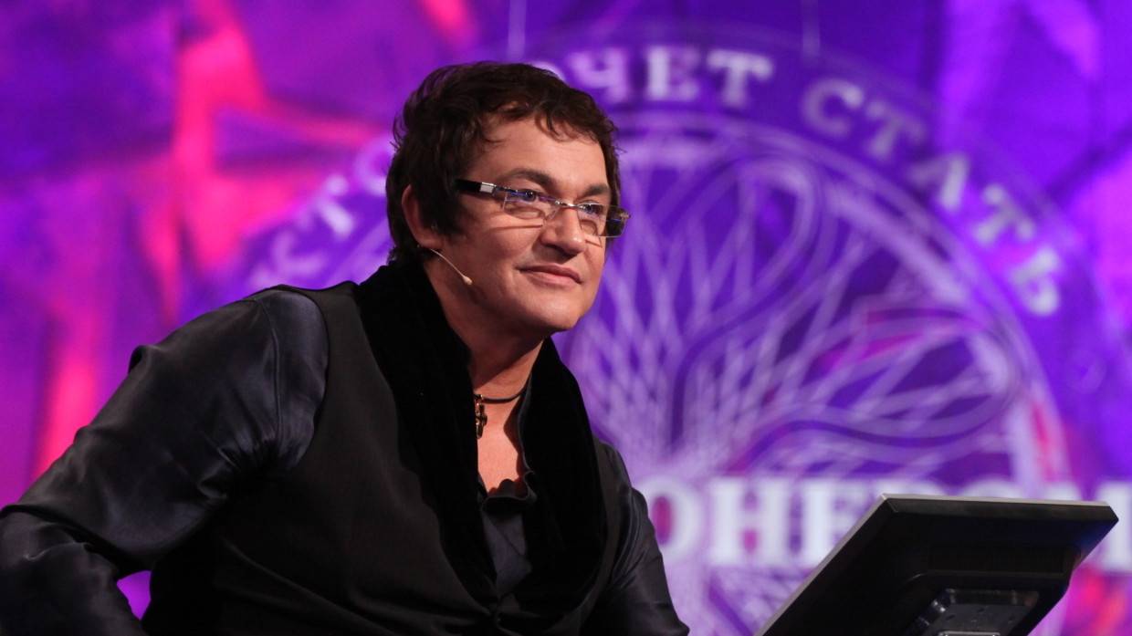 Ведущий программы 1000000 за 5 минут. Ведущий программы 1000000 за 5 минут. Ведущий программы 1000000 за 5 минут. Ведущий программы 1000000 за 5 минут. Азарьев.