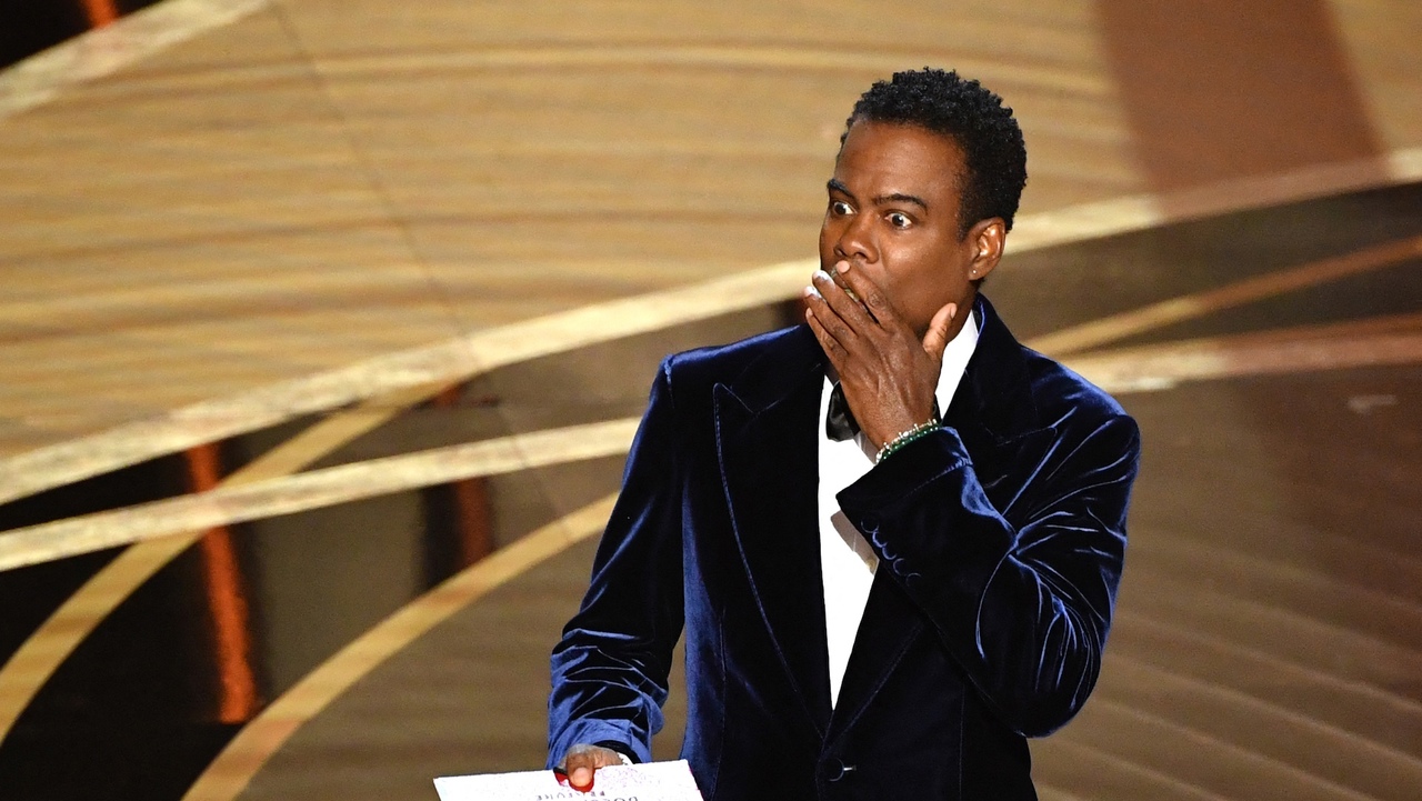 Крис Рок отказался вести следующий «Оскар» после пощёчины от Уилла Смита