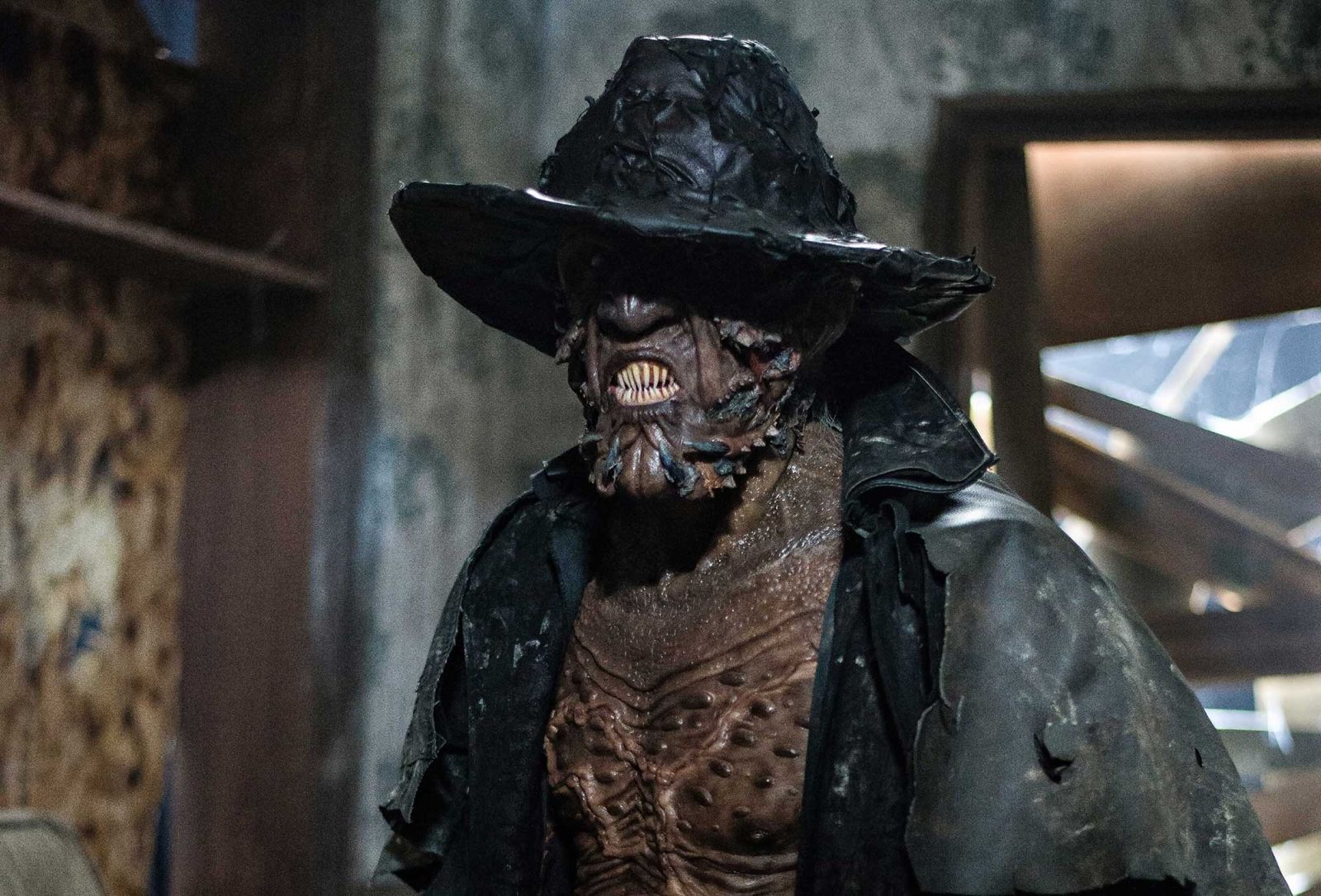 Female jeepers creepers
