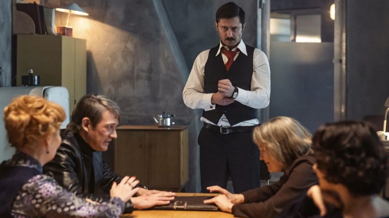 Кадр из сериала «13 клиническая. Начало»