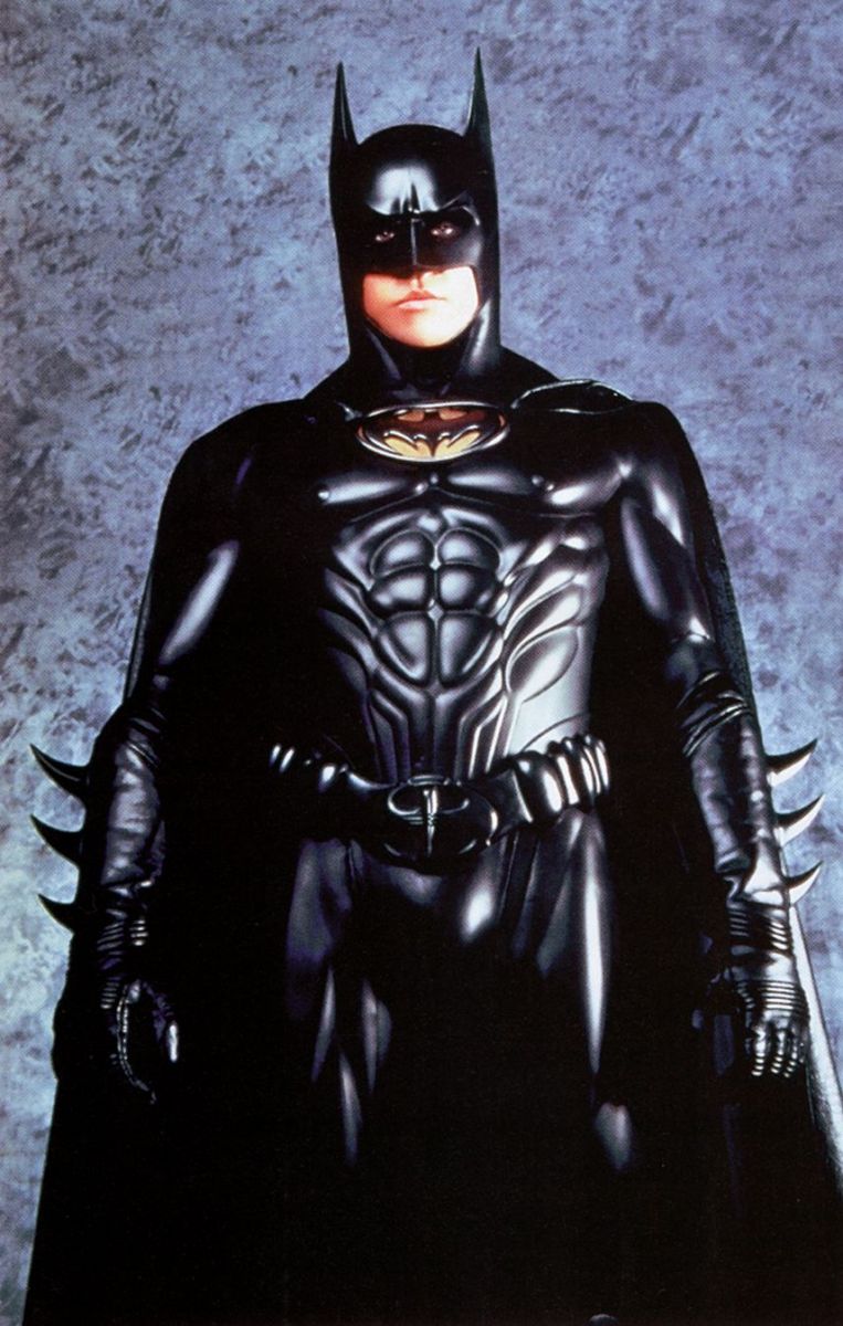 Эволюция костюма Бэтмена на ТВ и в кино