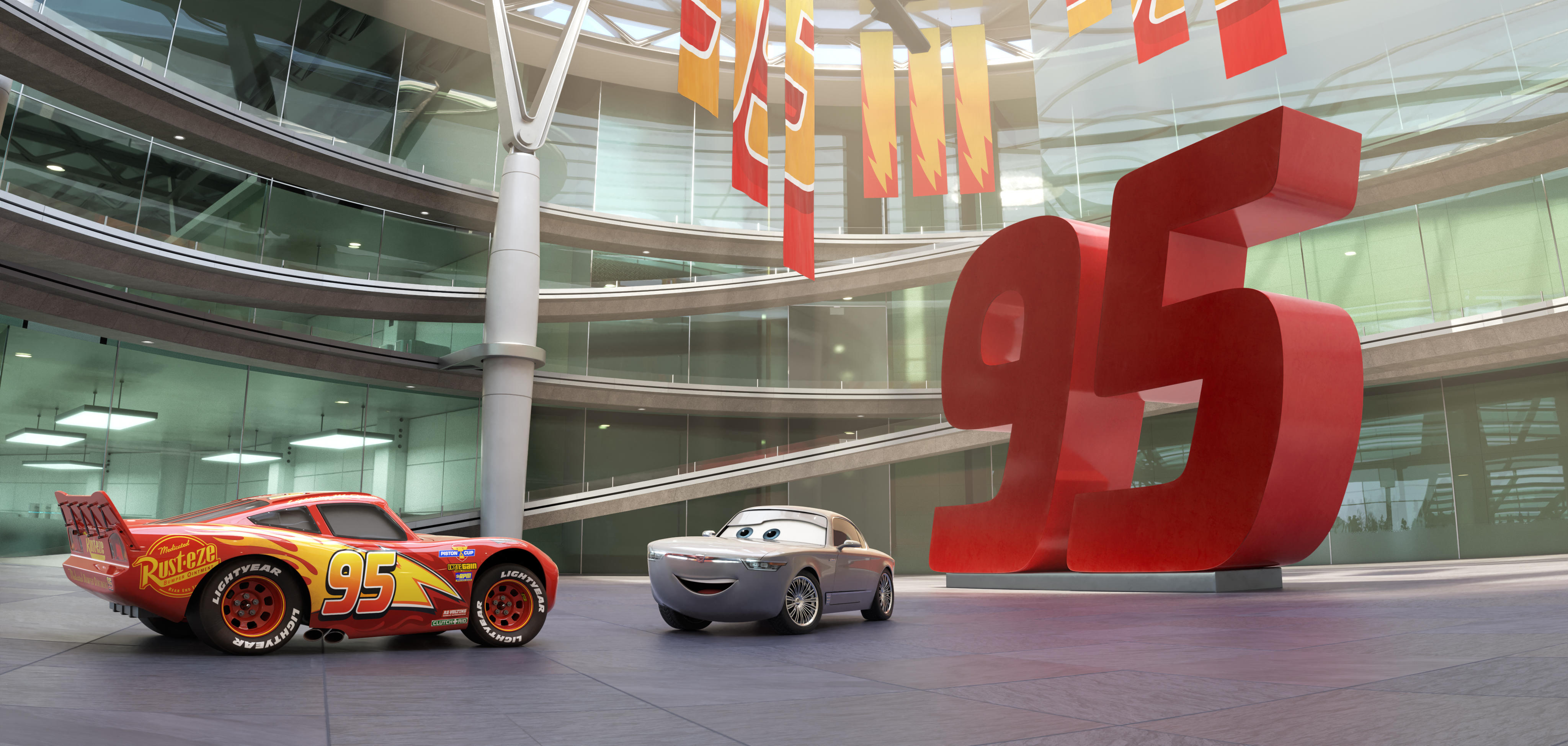 Cars 3 movie. Молния Маккуин 2017. Молния Маккуин 3. Cars 3 2017.