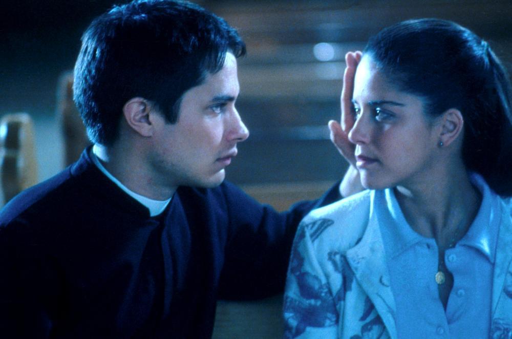 Преступление отца Амаро (2002) — Фильм.ру