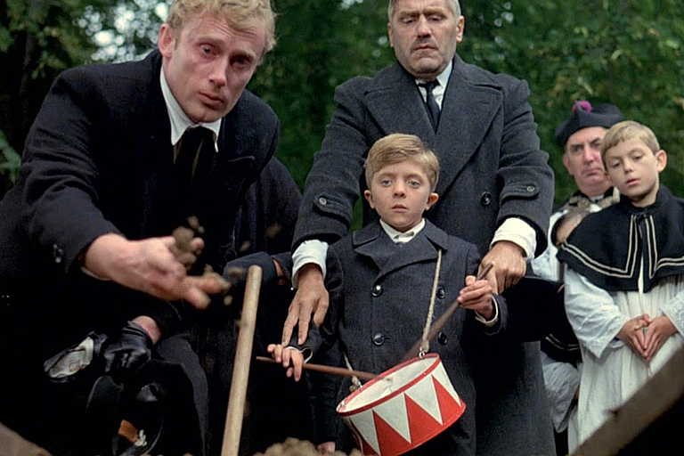 Жестяной барабан (1979) — Фильм.ру