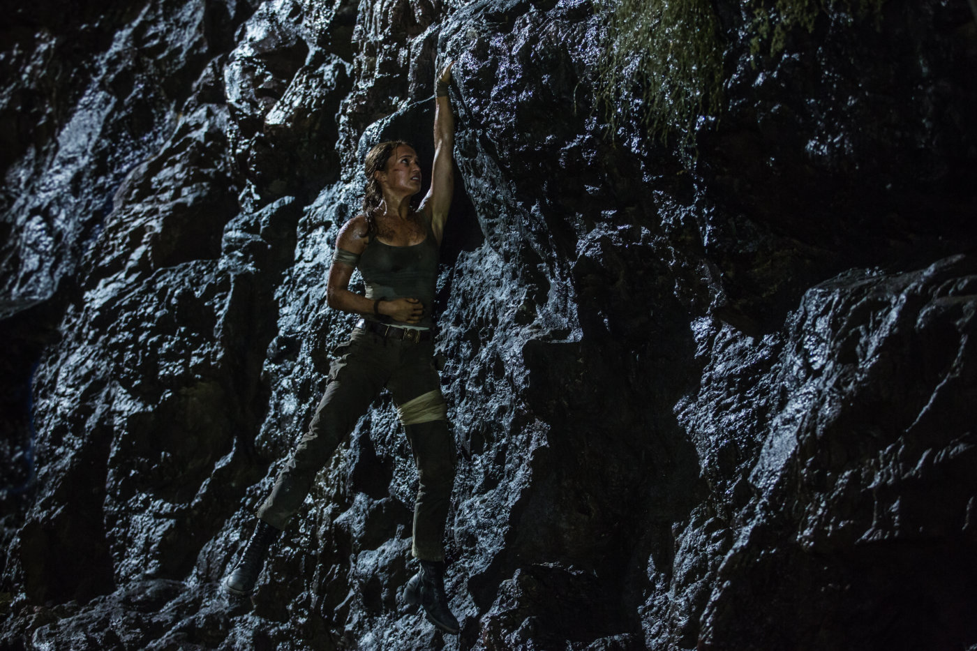 Tomb Raider: Лара Крофт (2018) — Фильм.ру