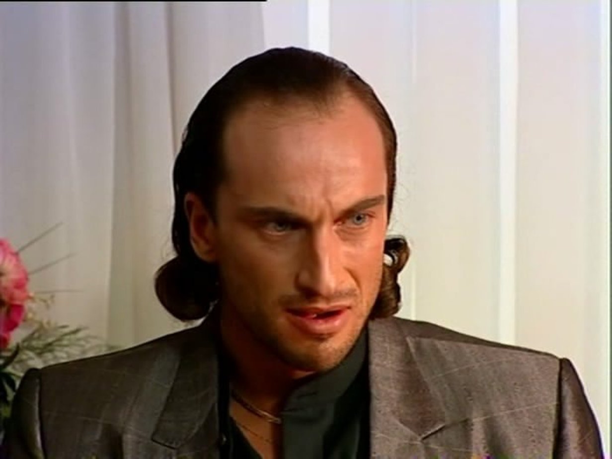 Крот (сериал, 2001, 2 сезона) — Фильм.ру