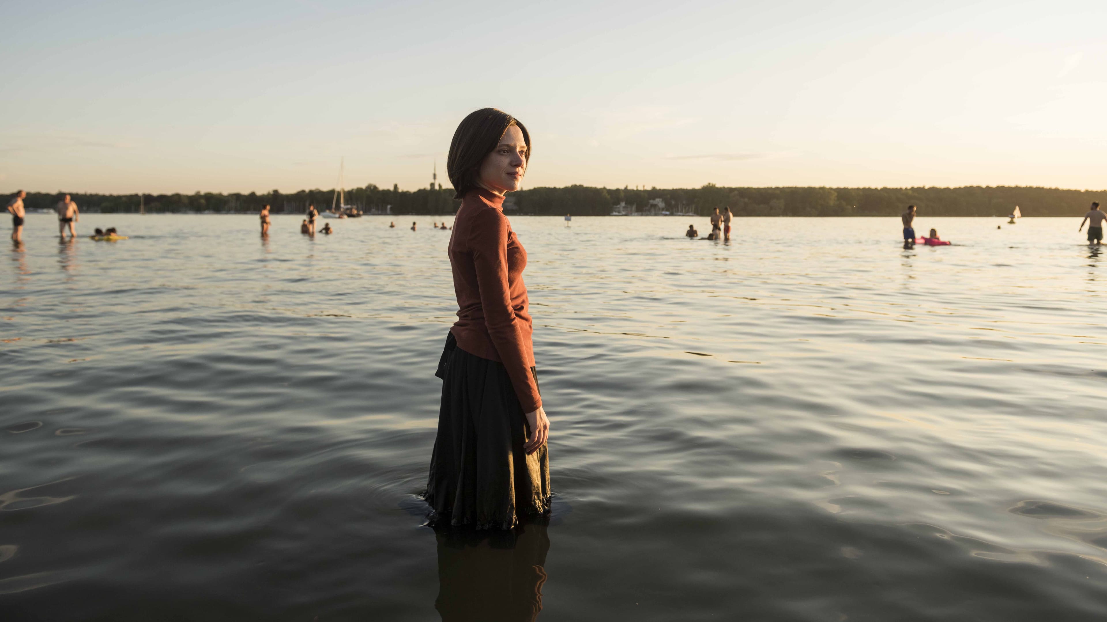 Неортодоксальная (сериал, 2020, 1 сезон) — Фильм.ру