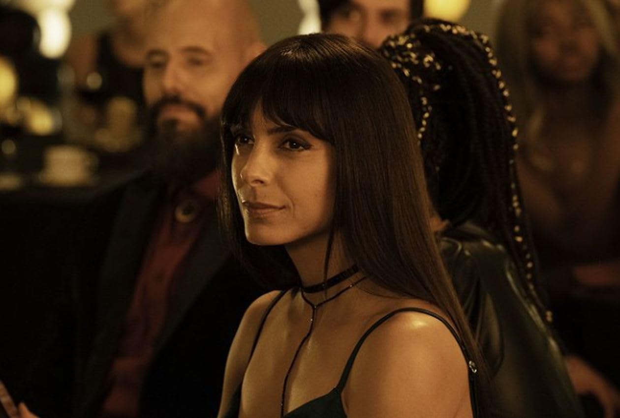 Сюрреалистическая недвижимость (сериал, 2021, 3 сезона) — Фильм.ру