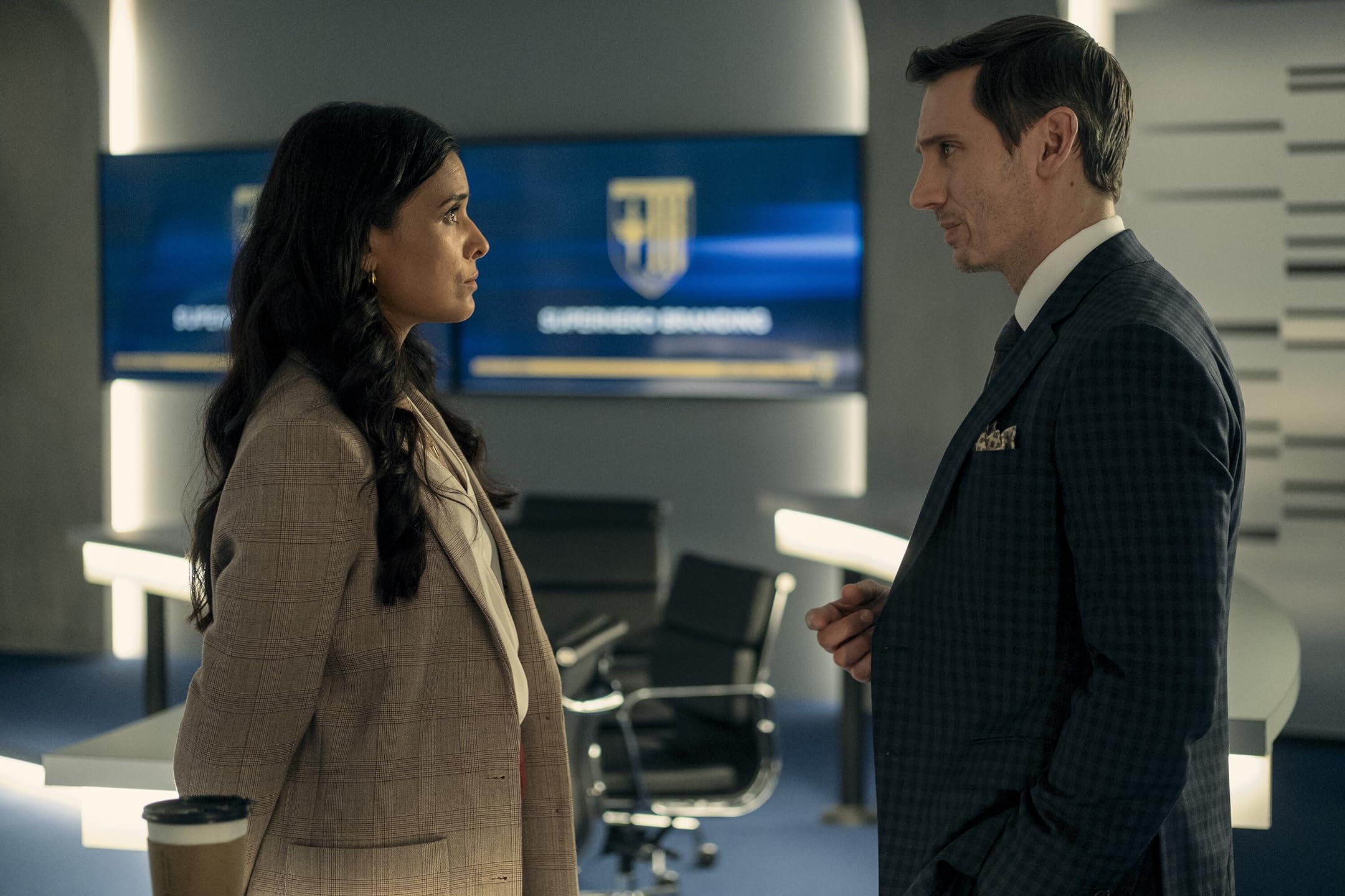 Поколение «Ви» (сериал, 2023, 2 сезона) — Фильм.ру