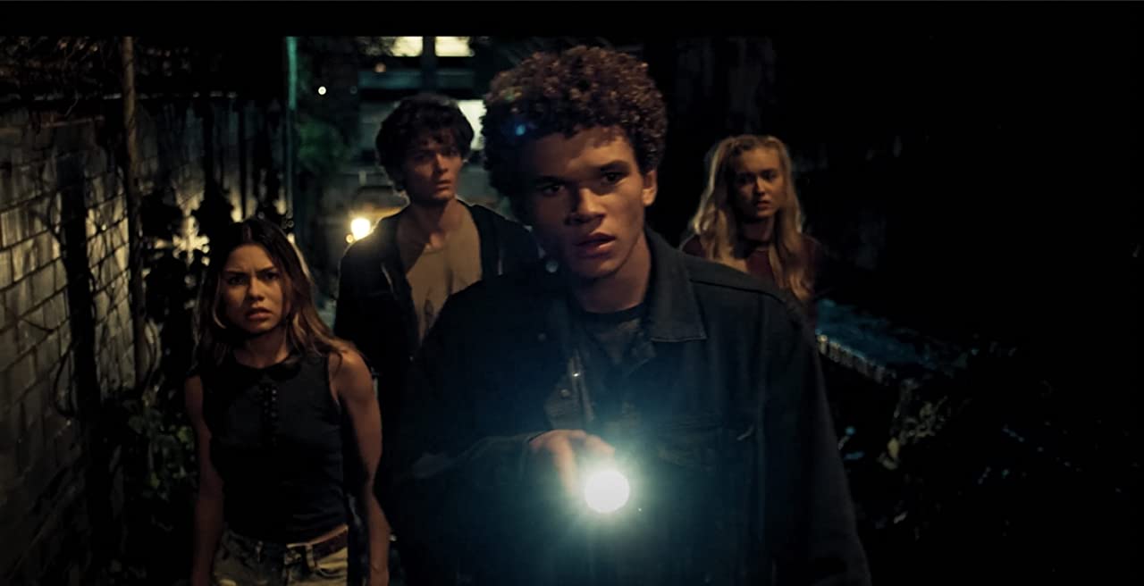 Волчья стая (сериал, 2023, 1 сезон) — Фильм.ру