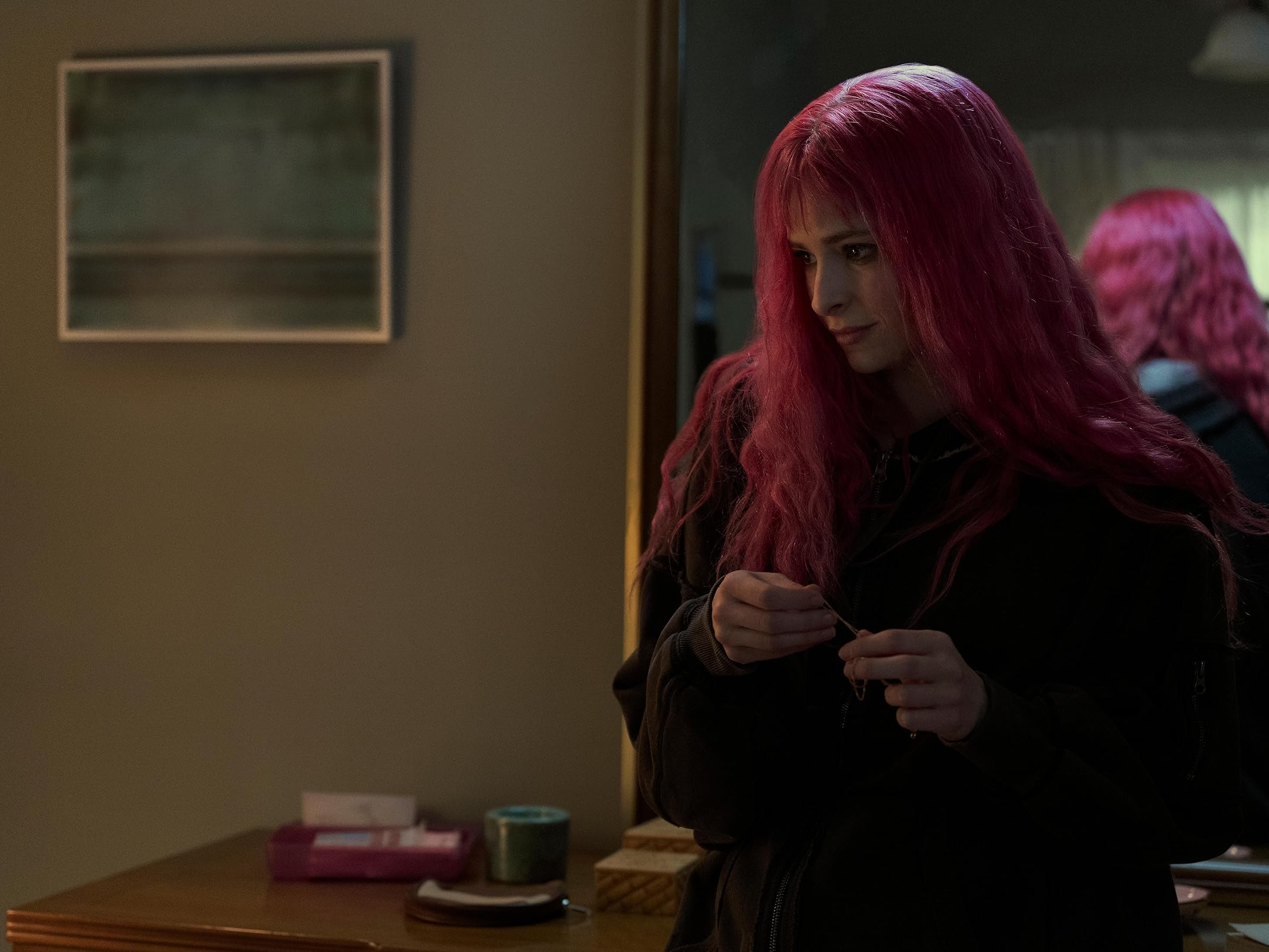 Алая река (сериал, 2025, 1 сезон) — Фильм.ру