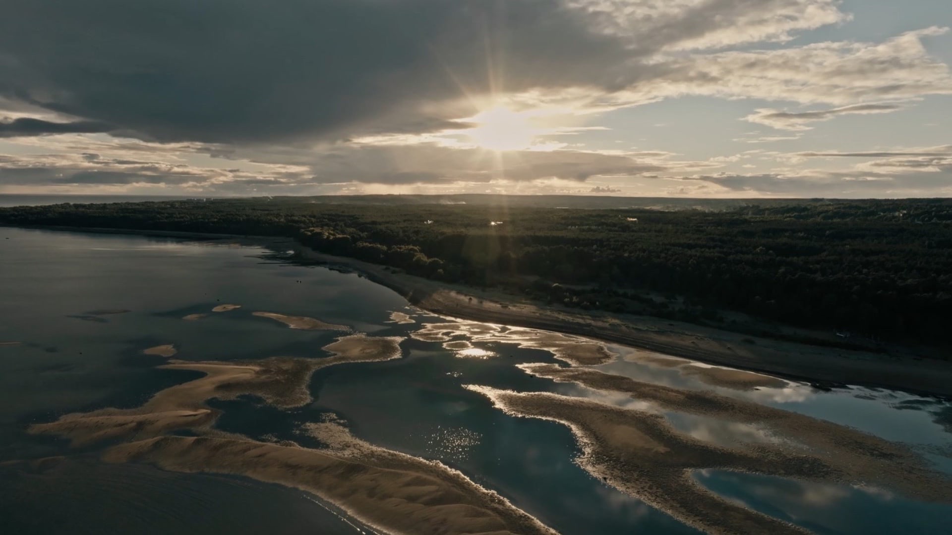 Черное солнце (сериал, 2024, 2 сезона) — Фильм.ру
