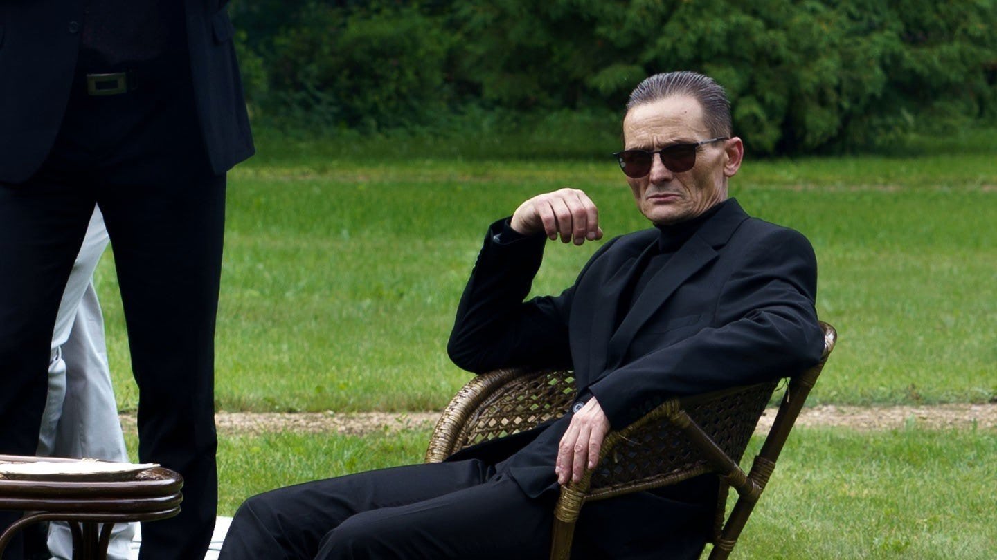 Дино (сериал, 2024, 1 сезон) — Фильм.ру