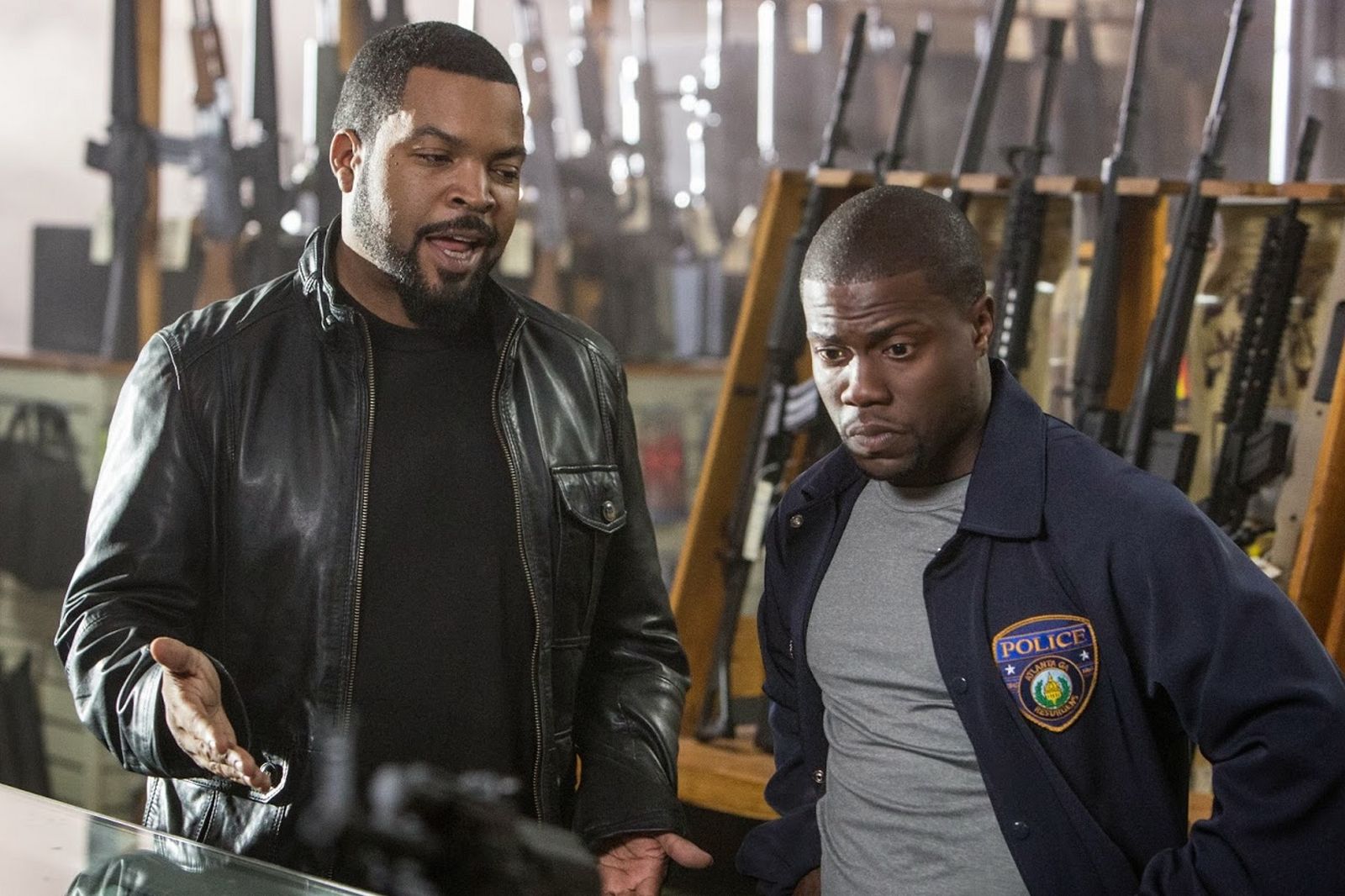 совместная поездка кевин харт. миссия копы. айс кьюб миссия в майами. миссия копы. миссия копы.