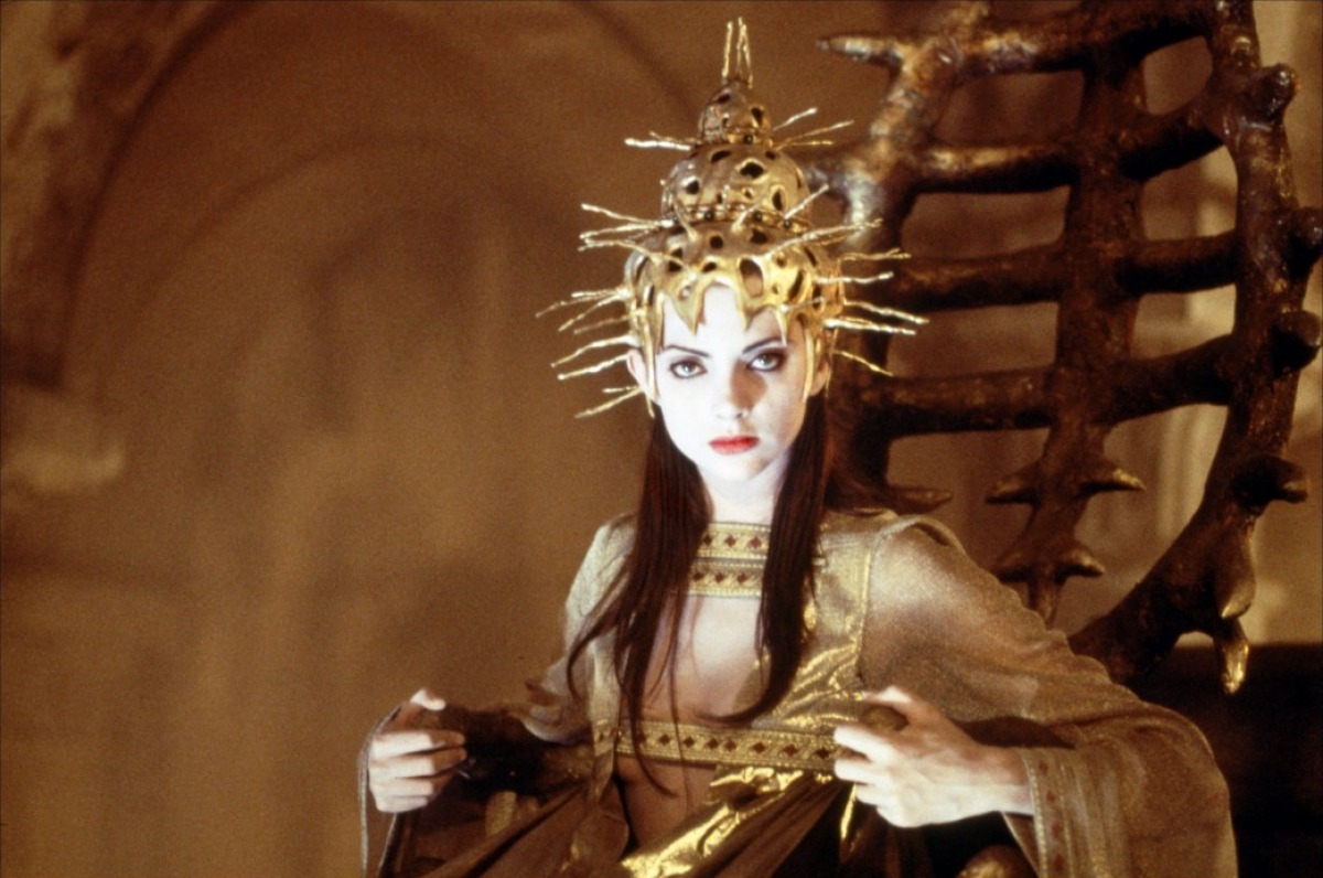https://www.film.ru/sites/default/files/movies/frames/Dagon-01.jpg