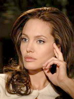 Клинт Иствуд и Анджелина Джоли ведут переговоры об участии в новом проекте компаний Universal Pictures и Imagine Entertainment