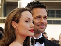 Газета Sun утверждает, будто бы Брэд Питт и Анджелина Джоли решили расстаться