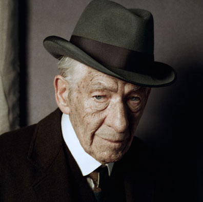 Первый кадр сэра Йена Маккеллена в образе пожилого Шерлока Холмса
