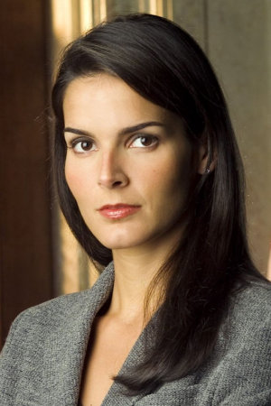 Энджи Хармон