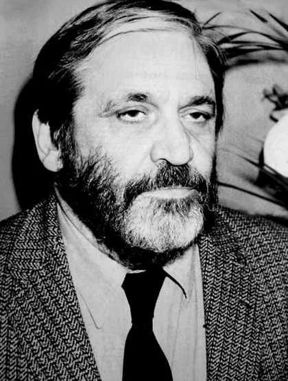 Морис Пиала