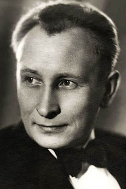 Павел Суханов