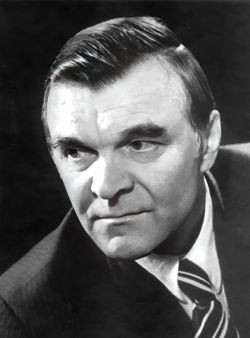 Юрий Бондарев