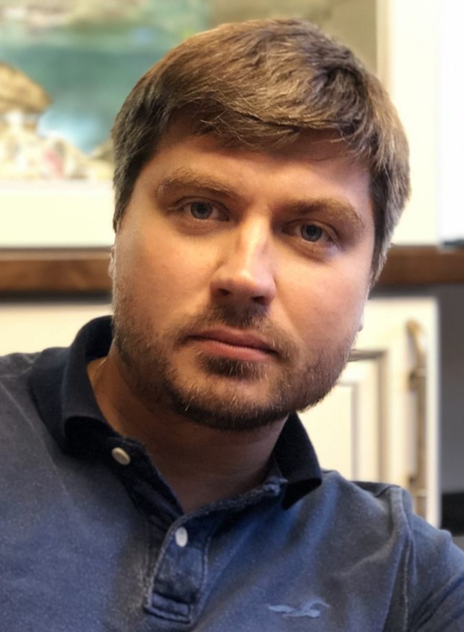 Дмитрий Семенов