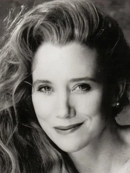 Салли Кёркленд