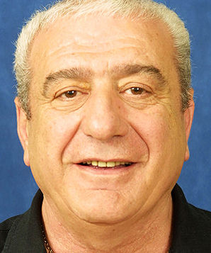 Александр Басилая