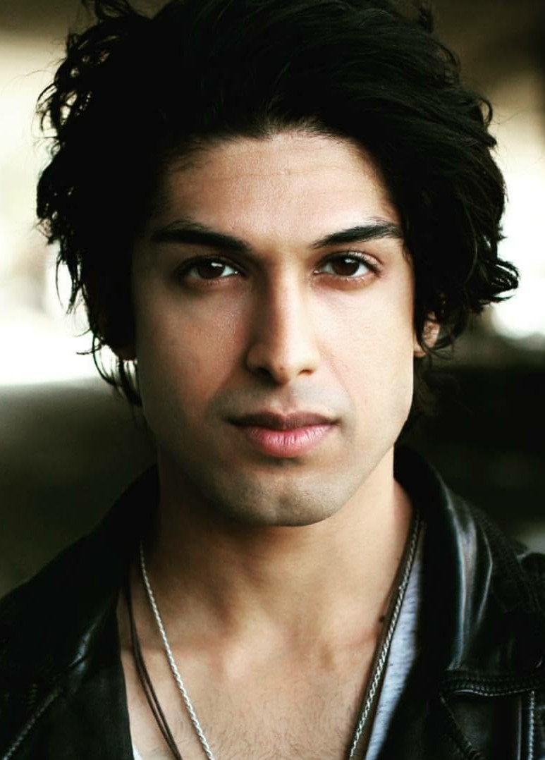 Кунал Шарма