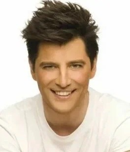 Сакис Рувас