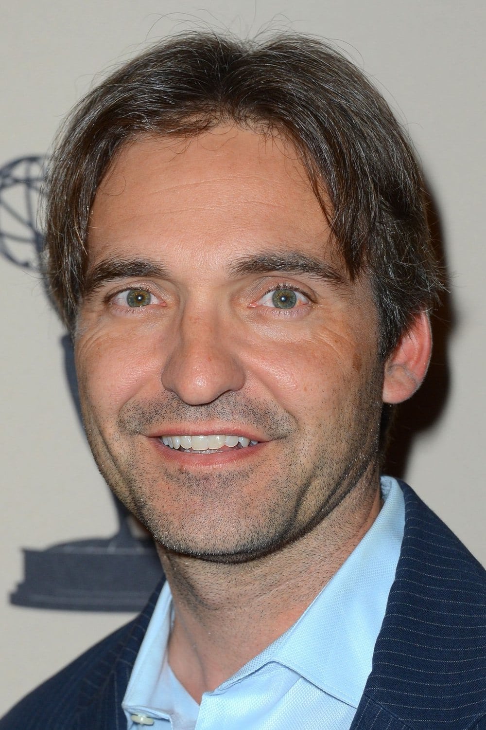 Стив Холлэнд