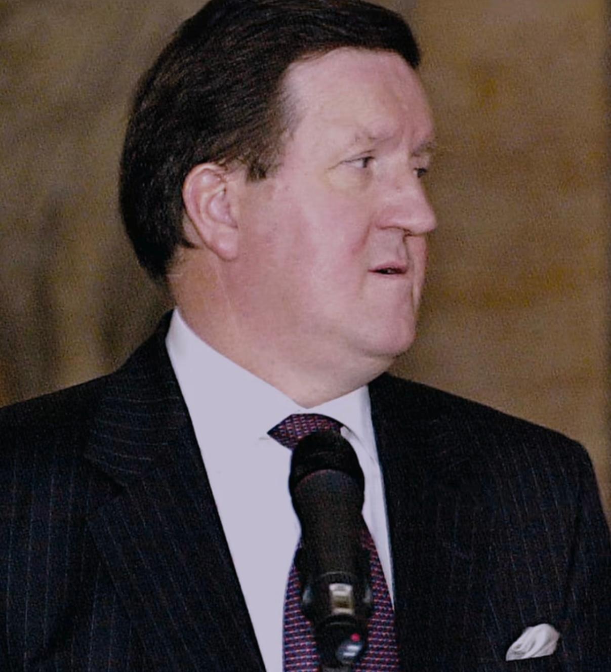 Джордж Робертсон