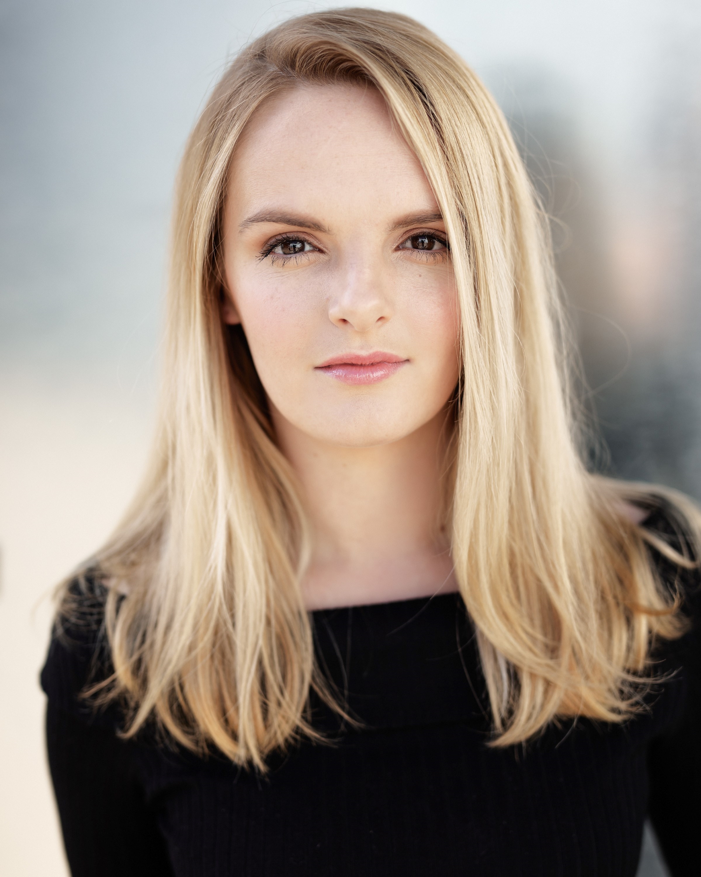 Айеша Гибсон