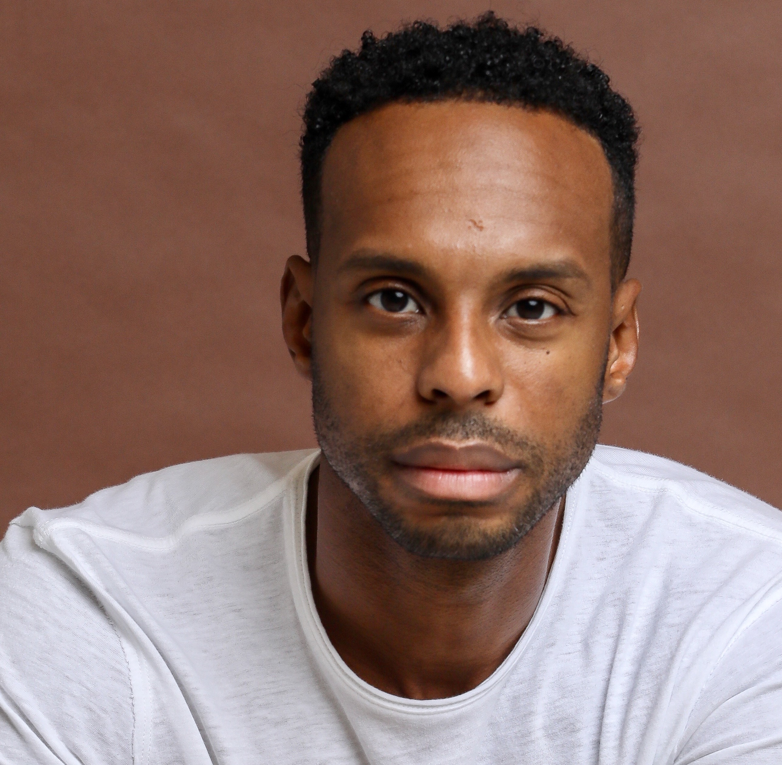 Лоуренс Столлингс