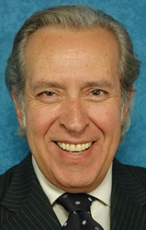 Лучиано  Микелини