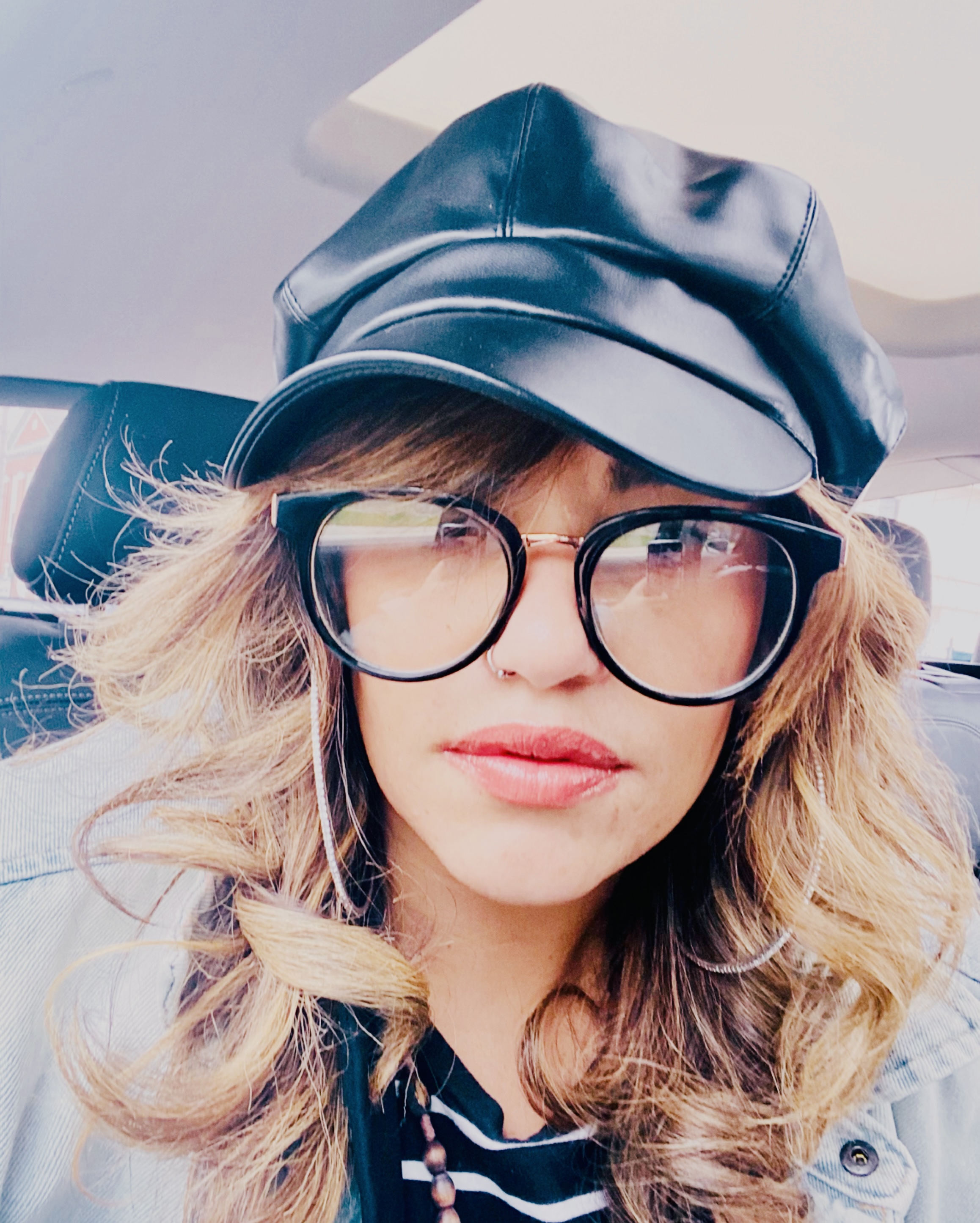 Джоан Роман