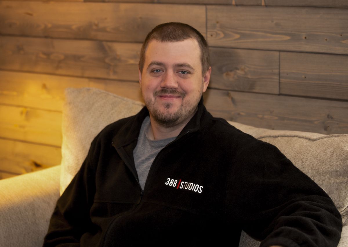 Адам Р. Стейджерт