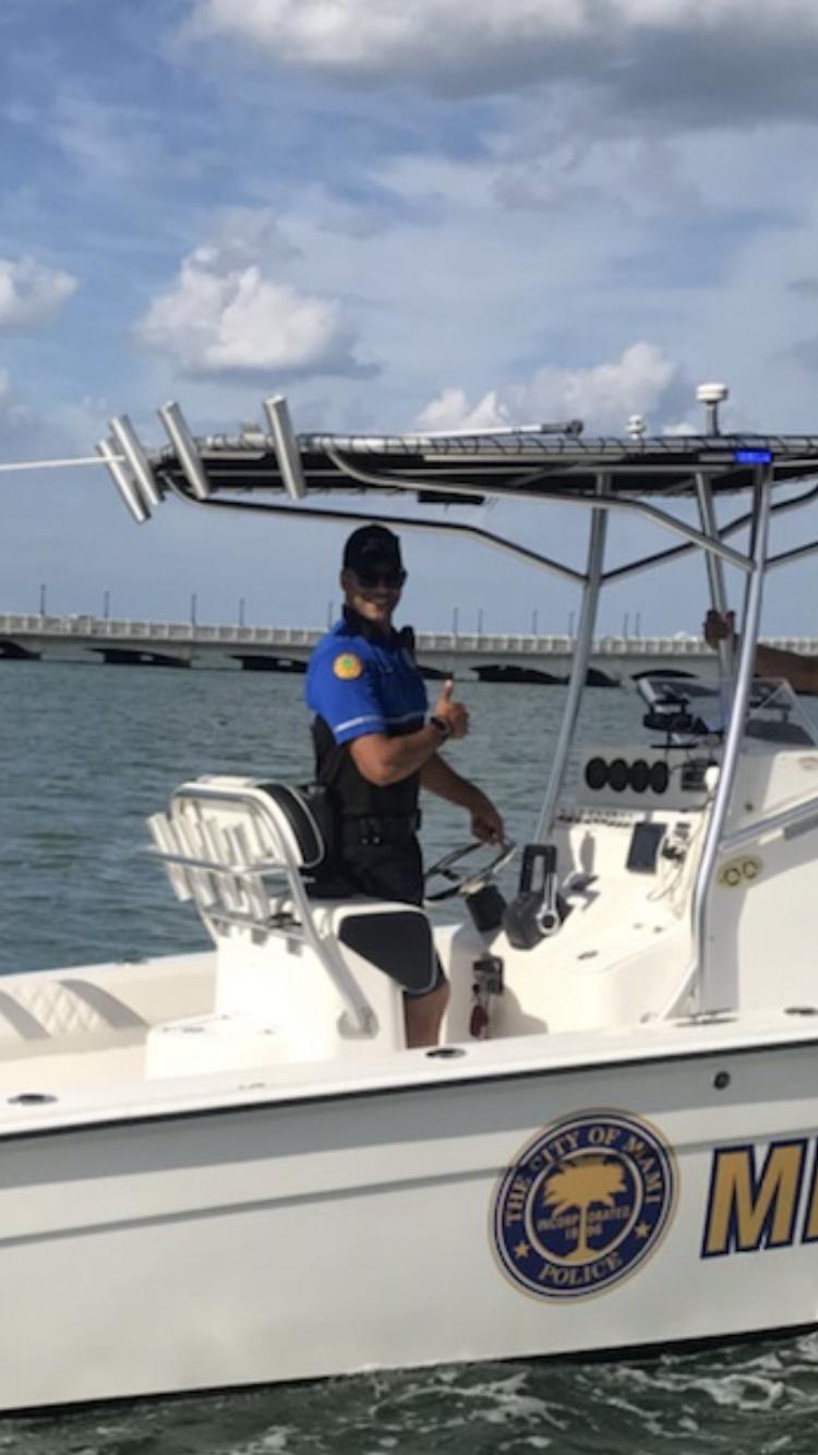 Луис Бенитес