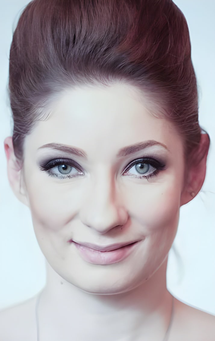 Юлия Савенкова