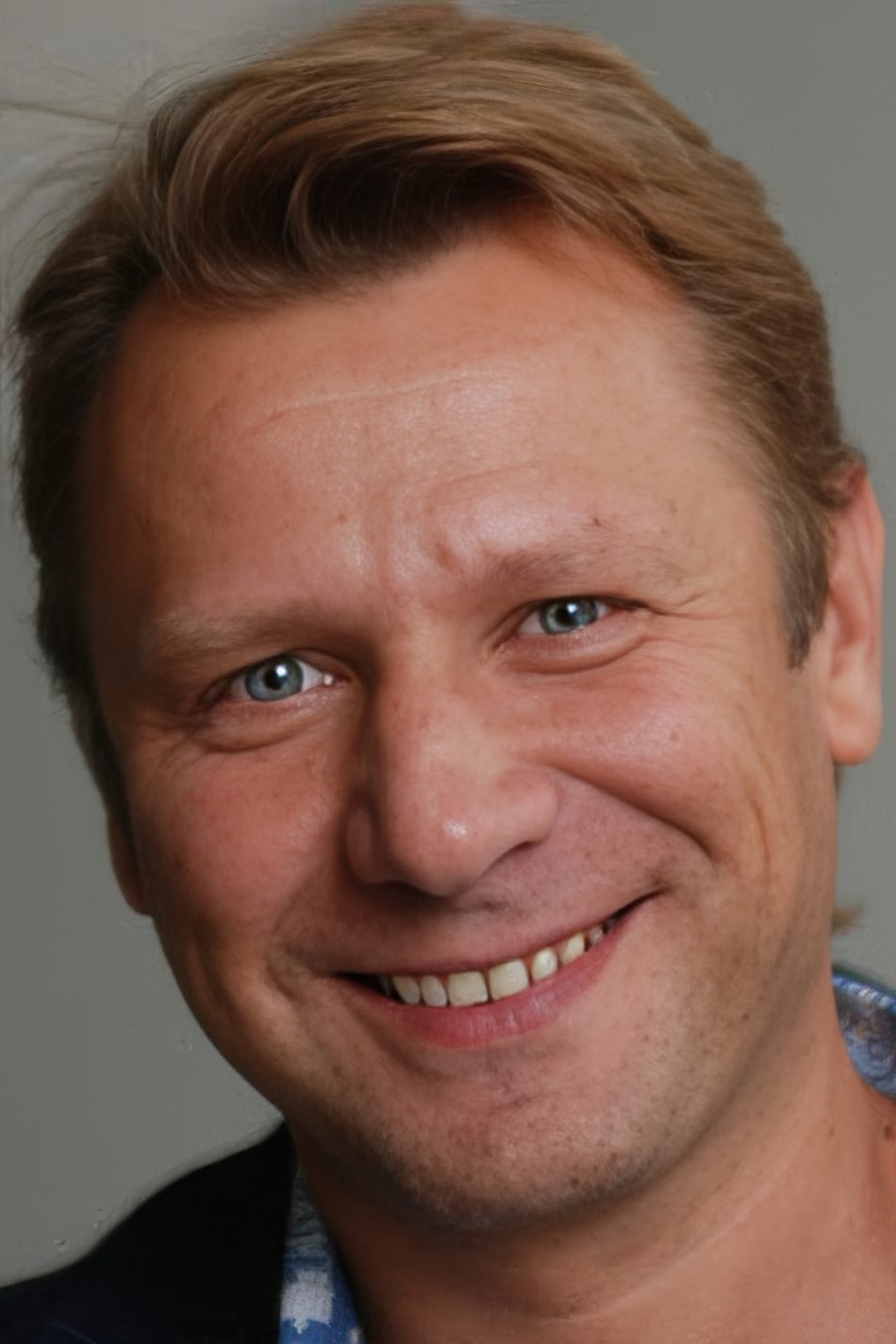 Олег Сушков