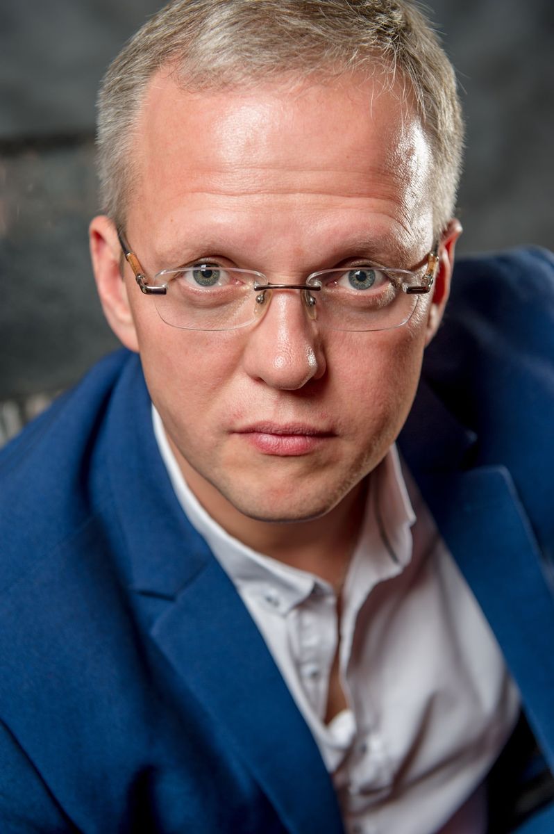 Руслан Тихомиров