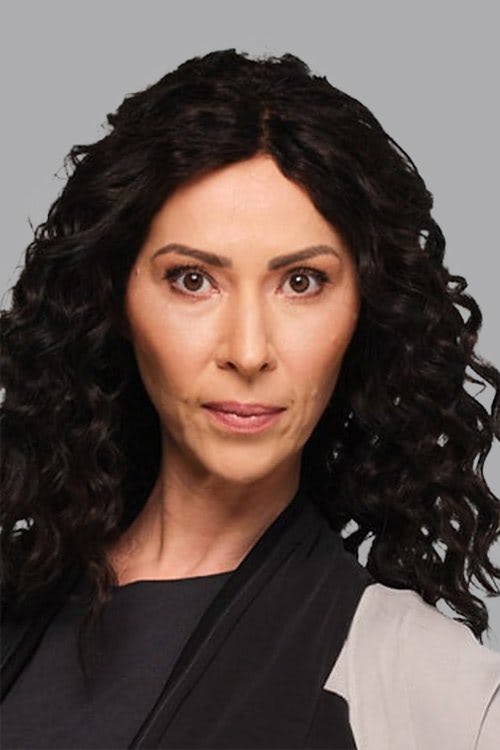 Дора Хрисику