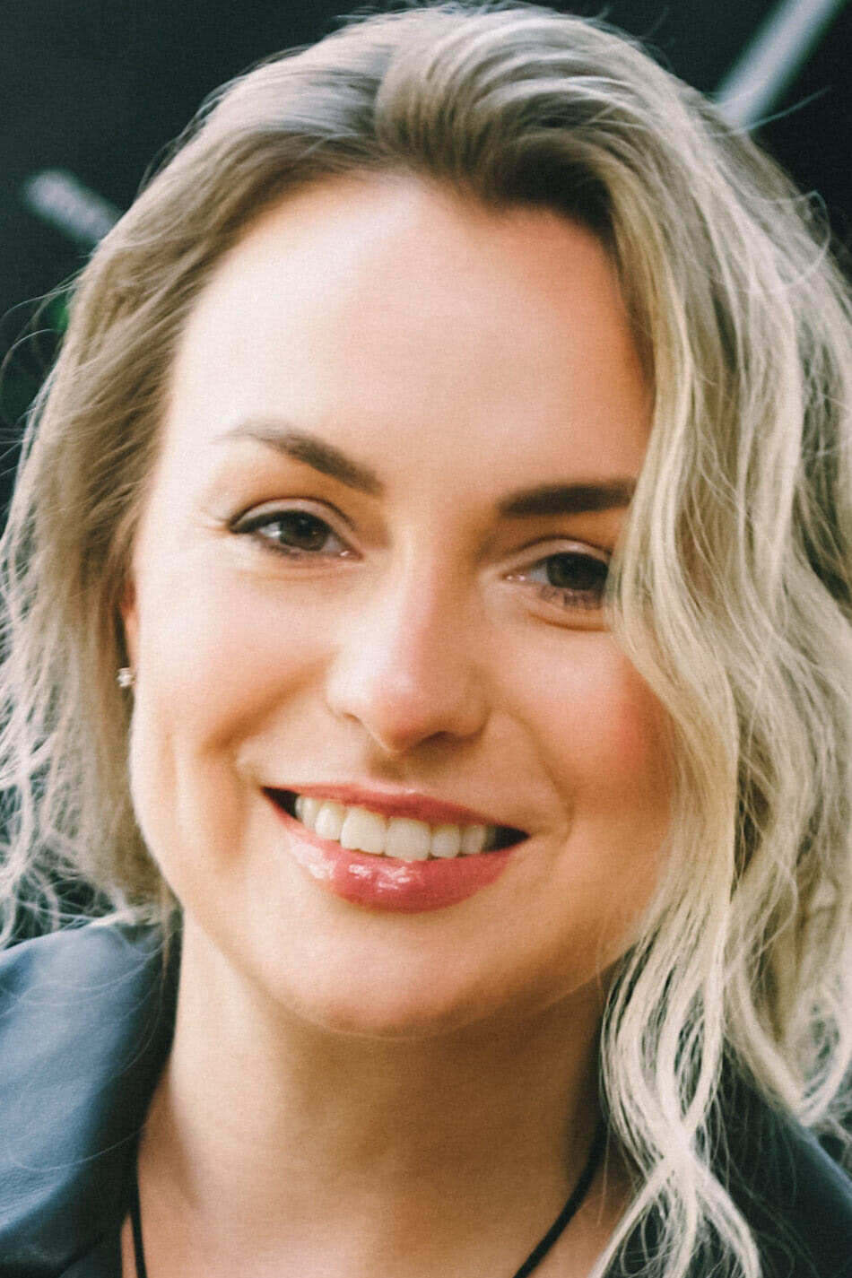 Александра Нелюбина