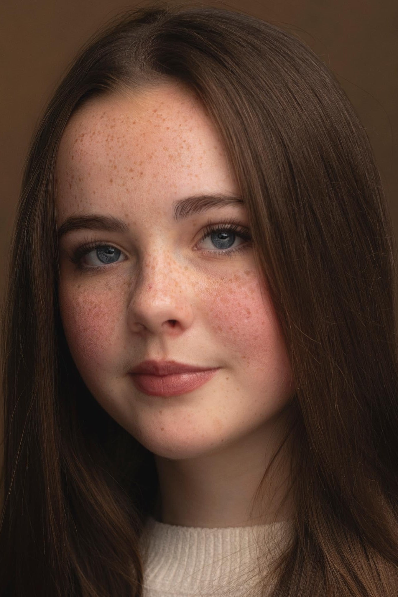 Холли Хармон