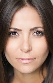 Анушка Монд